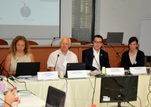 FINANCIAL INNOVATIONS LAB Financing Green Building in Residential Development 2015